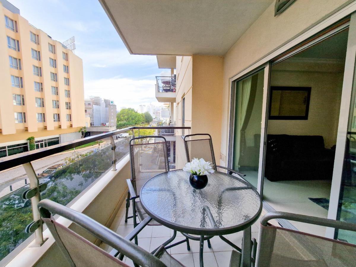 Apartment Rocha Oceano Azul Charming Portimao Bagian luar foto