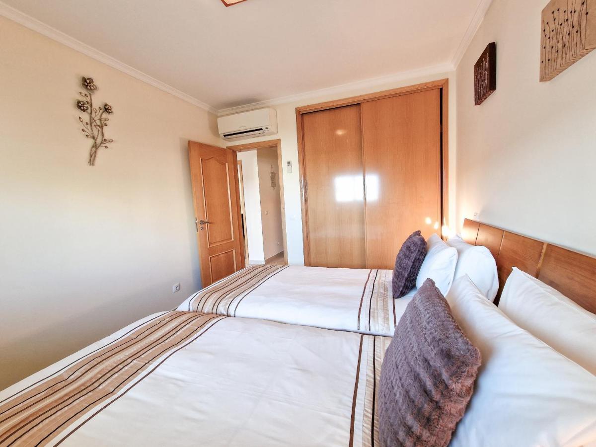 Apartment Rocha Oceano Azul Charming Portimao Bagian luar foto